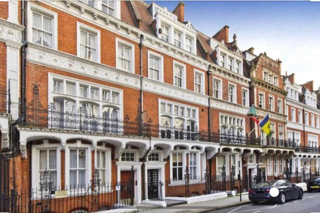 Apartment 2 Bedroom Flat In Diplomatic Enclave In Kensington *